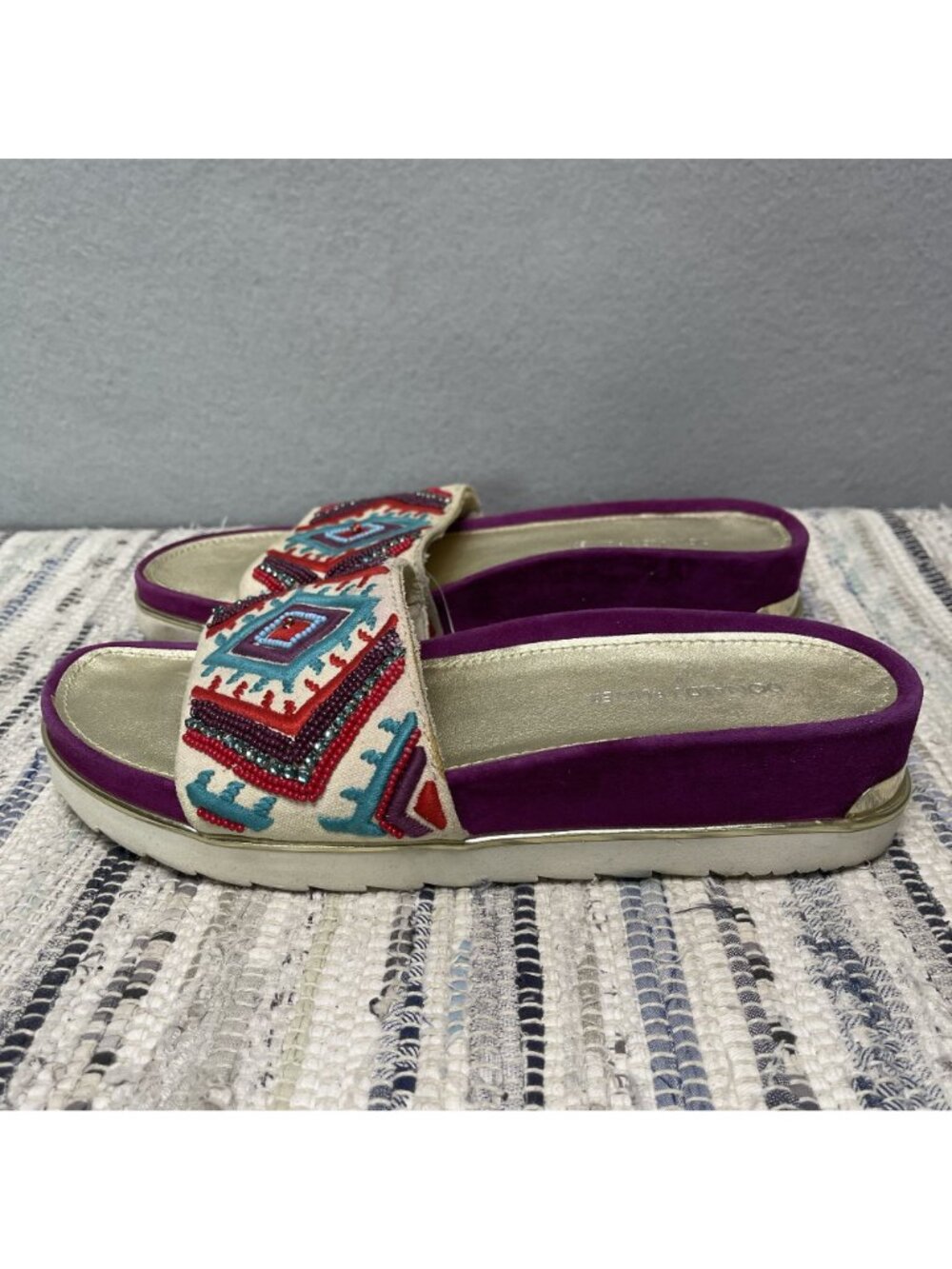 Donald Pliner Womens Purple & Gold Embellished Sandals Beaded Aztec Design 8 - Picture 4 of 10